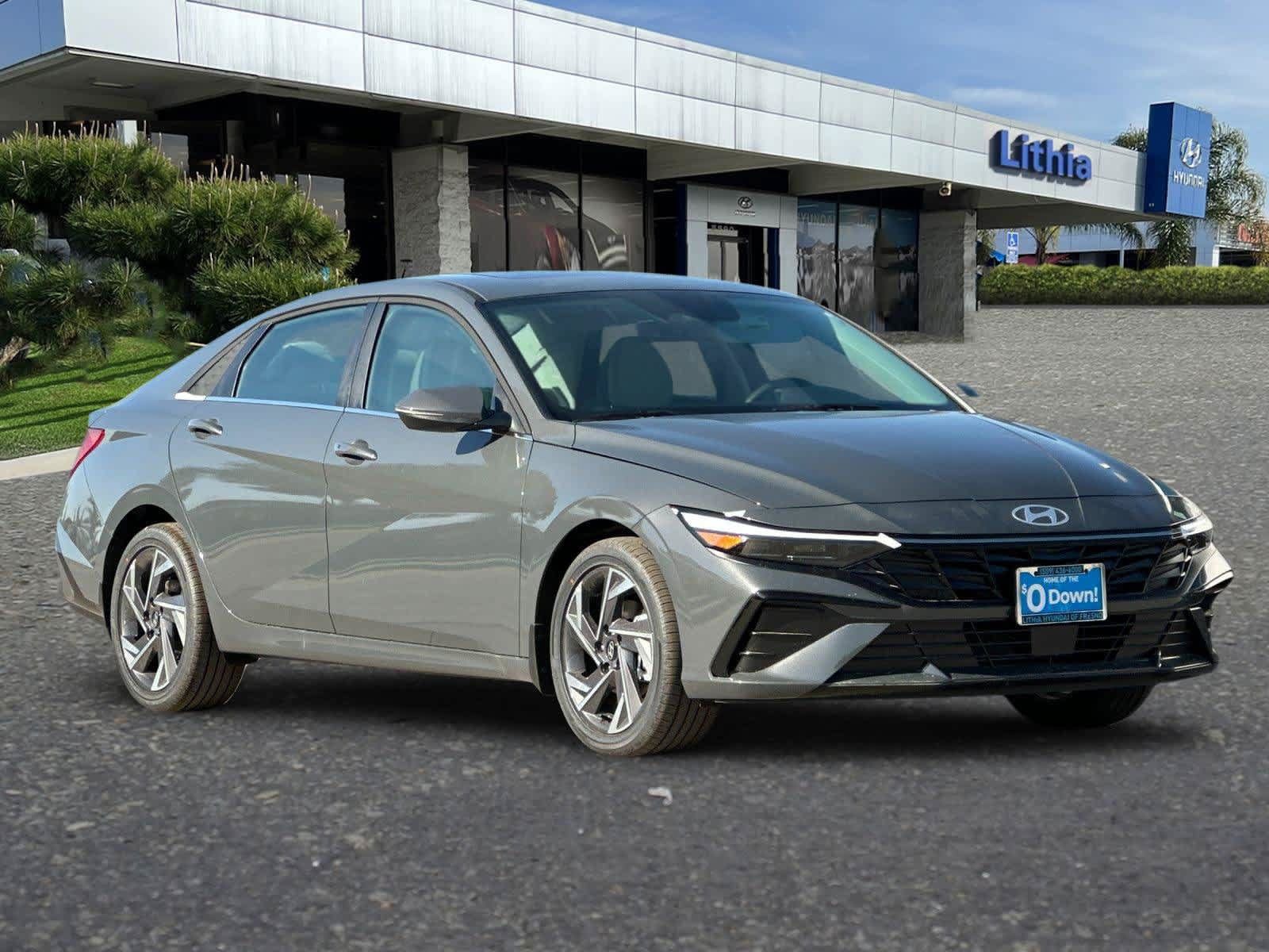 Used 2026 Hyundai Elantra Limited FWD image 10