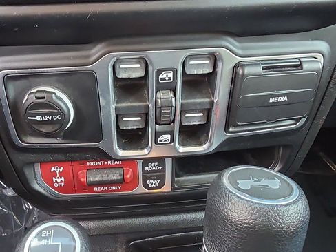 Used 2021 Jeep Wrangler Unlimited Rubicon image 21