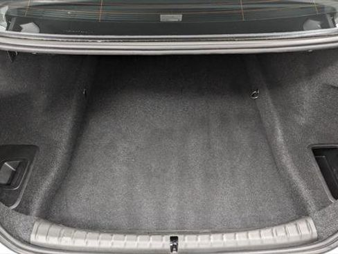 Used 2018 BMW M5 image 18