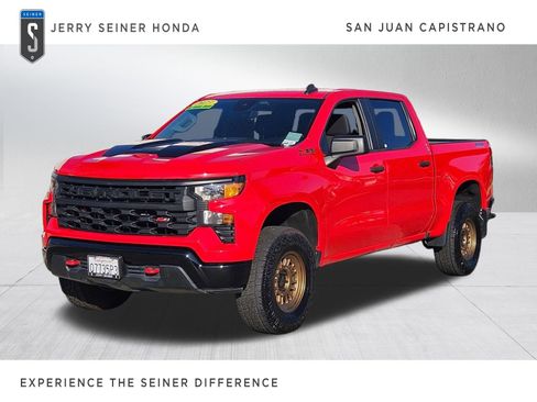 Used 2023 Chevrolet Silverado 1500 Custom Trail Boss w/ LPO, Dark Essentials Package image 1