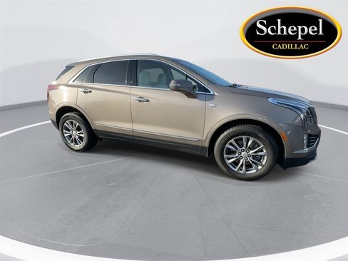 Certified 2023 Cadillac XT5 Premium Luxury image 9