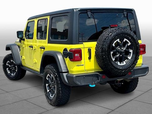 Used 2024 Jeep Wrangler Unlimited Rubicon 4xe image 11