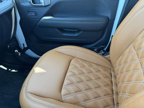 Used 2024 Jeep Wrangler Sahara w/ Safety Group image 25