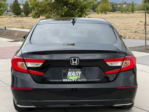 Used 2018 Honda Accord EX-L image 7