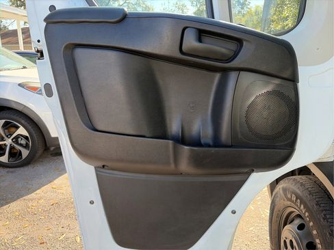 Used 2017 RAM ProMaster 1500 image 18