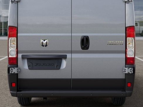 New 2026 RAM ProMaster 3500 w/ Premium Convenience Group FWD image 13