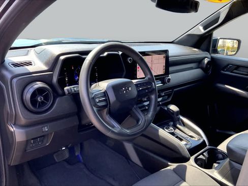 Used 2023 Chevrolet Colorado Trail Boss w/ Technology Package AWD/4WD image 16