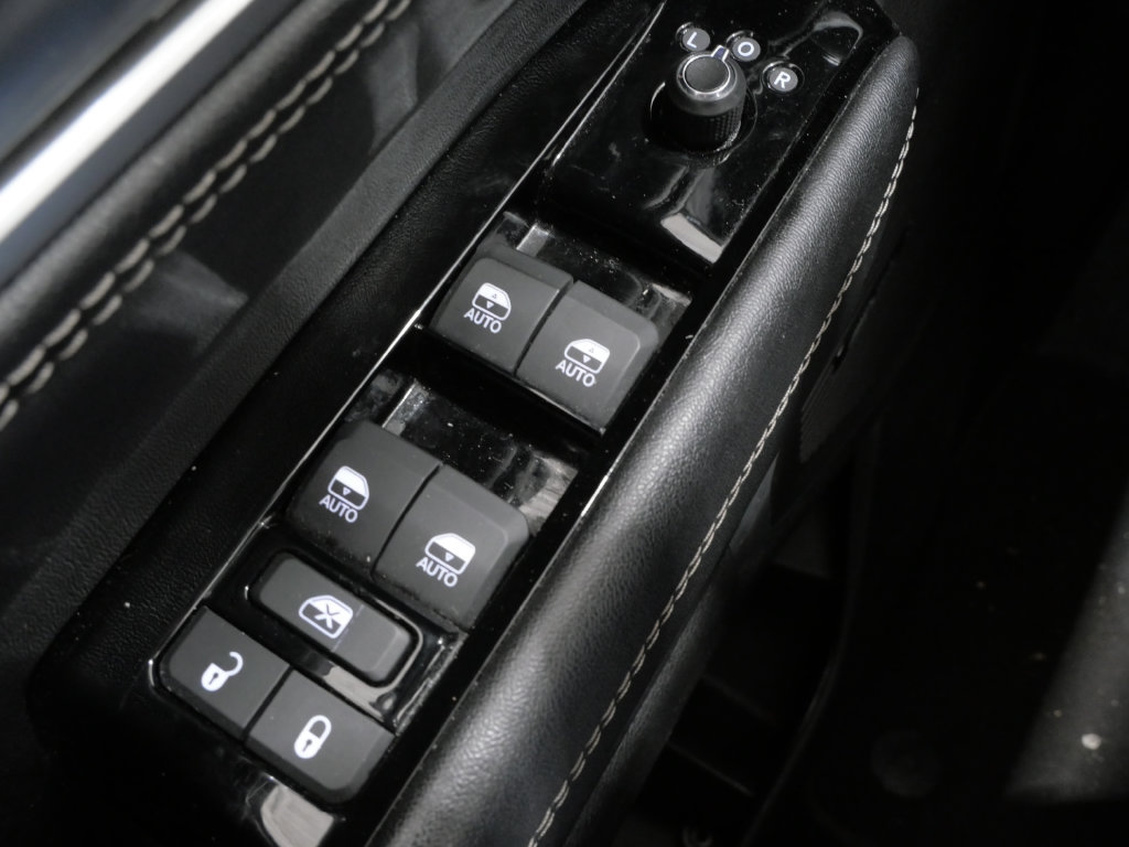 Used 2024 Jeep Wagoneer Series II AWD/4WD image 12