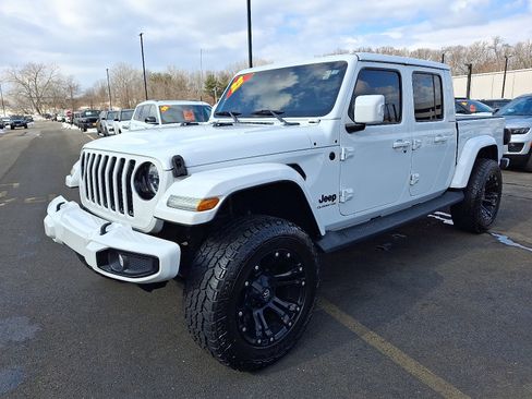 Certified 2022 Jeep Gladiator Overland image 3