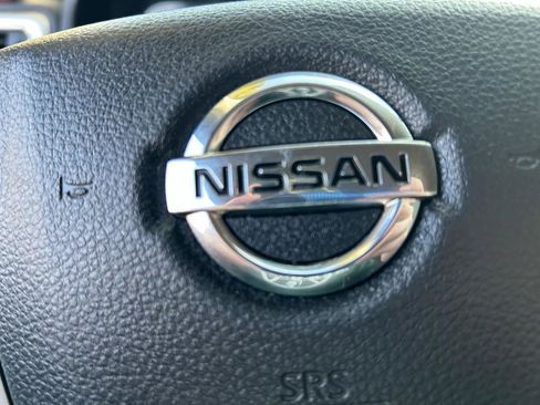 Used 2016 Nissan Titan PRO-4X w/ Pro-4x Convenience Package image 20