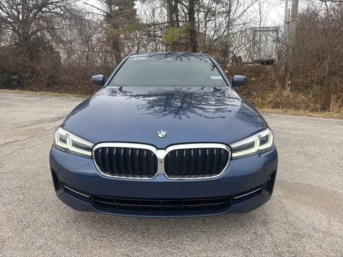 Used 2021 BMW 530i xDrive 530i xDrive w/ Premium Package image 7