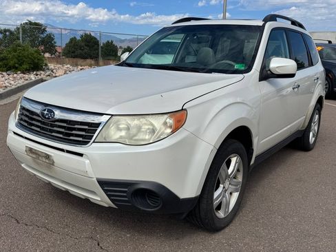 Used 2010 Subaru Forester 2.5X Premium AWD/4WD image 3