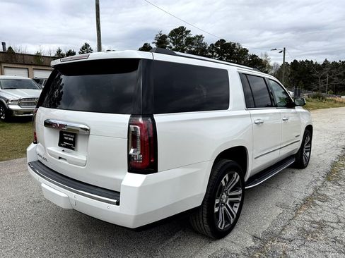 Used 2017 GMC Yukon XL Denali w/ Open Road Package AWD/4WD image 5