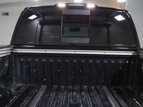 Used 2021 Nissan Titan PRO-4X w/ Pro-4x Utility Package image 31