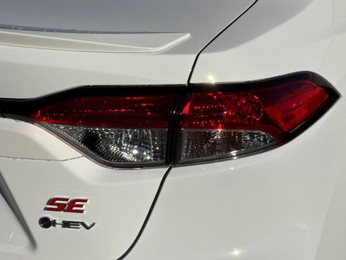 New 2026 Toyota Corolla SE FWD image 30