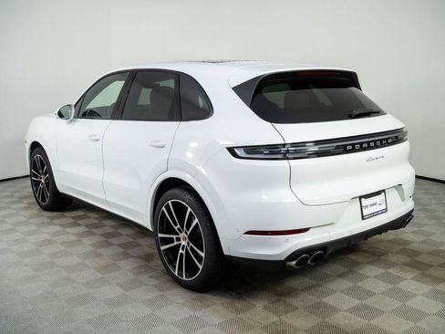 New 2026 Porsche Cayenne AWD/4WD image 3