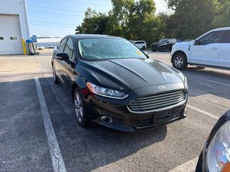 Used 2013 Ford Fusion SE FWD video 1