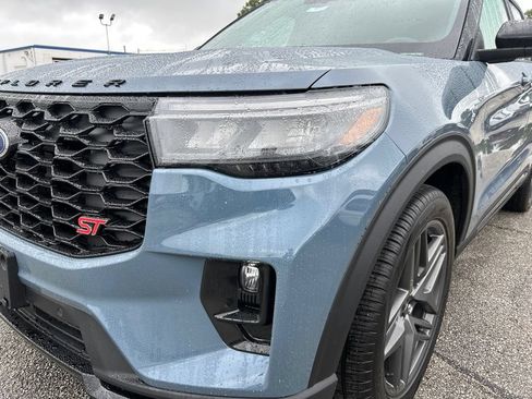 New 2026 Ford Explorer ST w/ Sun And Sound Package AWD/4WD image 6