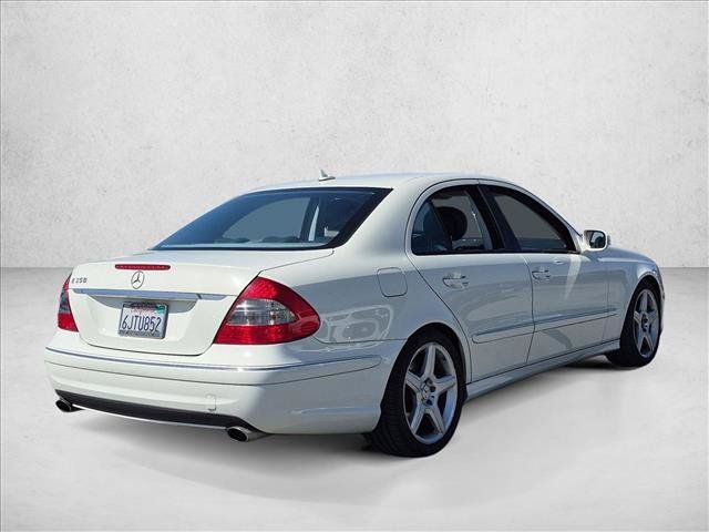 Used 2009 Mercedes-Benz E 350 Sedan image 5