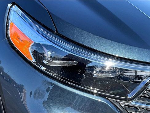 Used 2022 Ford Explorer XLT w/ Equipment Group 202A image 32