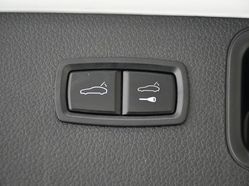 Certified 2023 Porsche Macan S AWD/4WD image 53