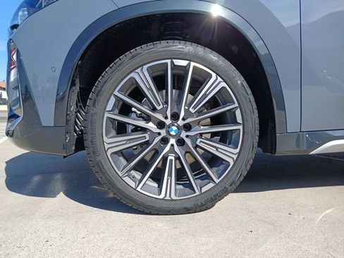 New 2026 BMW X1 xDrive28i AWD/4WD image 5