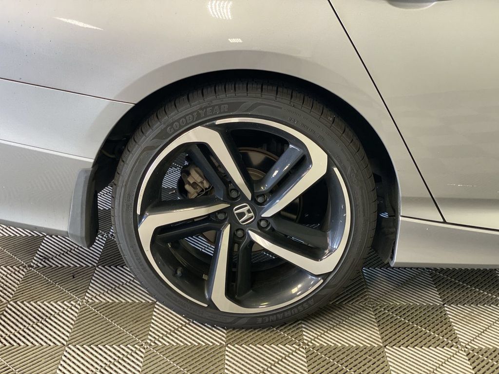 Used 2022 Honda Accord Sport image 18