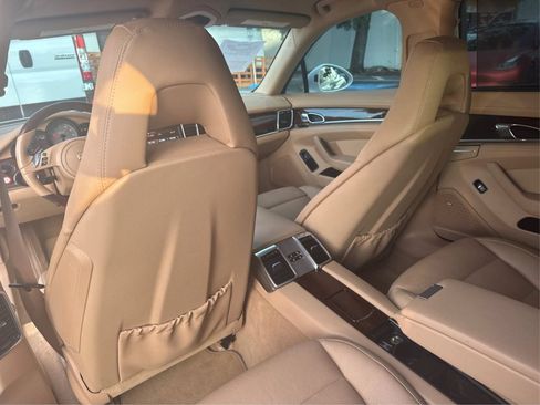 Used 2012 Porsche Panamera S RWD image 17