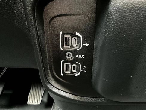 Used 2023 RAM 1500 Big Horn AWD/4WD image 14