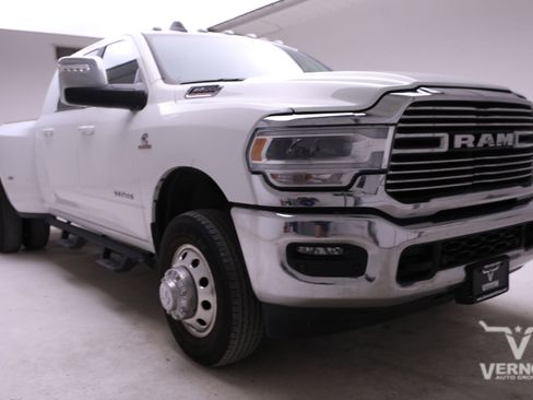 Used 2024 RAM 3500 Laramie w/ Chrome Bumper Package image 6