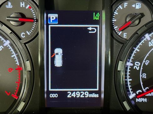 Used 2024 Toyota 4Runner SR5 Premium w/ Moonroof Package image 15