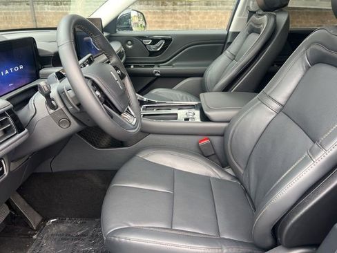 New 2025 Lincoln Aviator Reserve w/ Illumination Package image 14