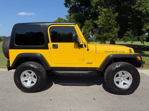 Used 2006 Jeep Wrangler Rubicon w/ Security Group AWD/4WD image 10