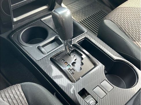 Used 2019 Toyota 4Runner TRD Off-Road Premium image 19