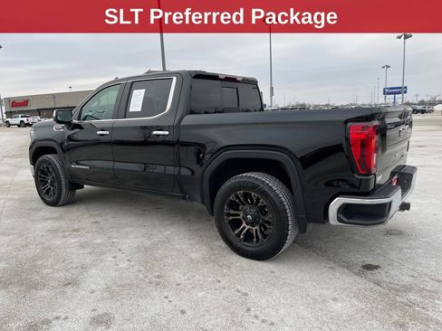 Used 2022 GMC Sierra 1500 SLT w/ SLT Convenience Package image 3