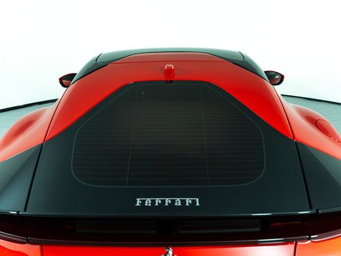 Certified 2025 Ferrari 12Cilindri RWD image 25