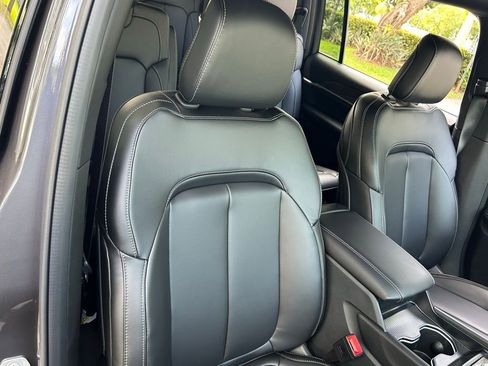 New 2025 Jeep Grand Cherokee L Limited w/ Black Appearance Package RWD image 32