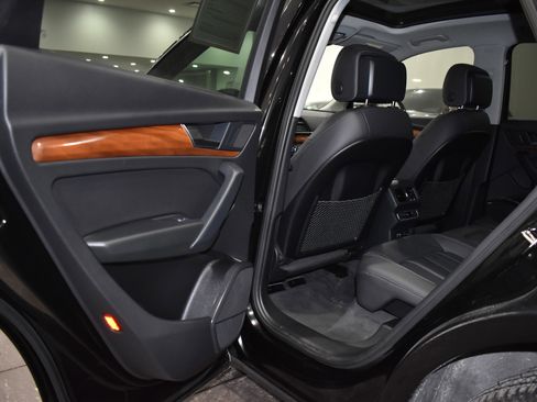 Used 2023 Audi Q5 2.0T Premium image 33