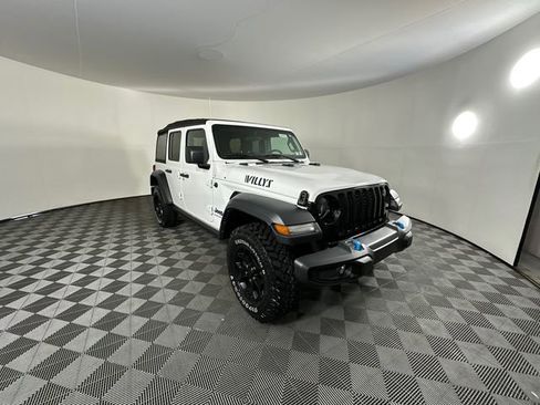 Used 2023 Jeep Wrangler Unlimited w/ Cold Weather Group AWD/4WD image 3