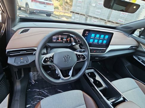 Certified 2023 Volkswagen ID.4 Pro RWD image 15
