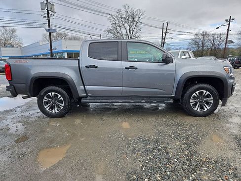 Used 2022 Chevrolet Colorado Z71 image 9