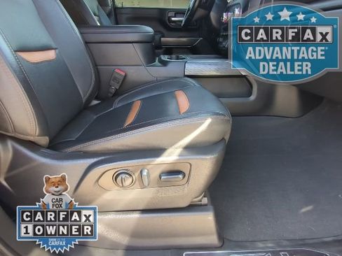 Used 2023 GMC Sierra 2500 AT4 w/ AT4 Preferred Package AWD/4WD image 27
