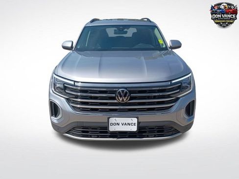 Used 2025 Volkswagen Atlas SE AWD/4WD image 8