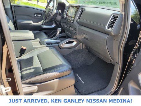 Certified 2022 Nissan Frontier SV w/ SV Premium Package AWD/4WD image 23