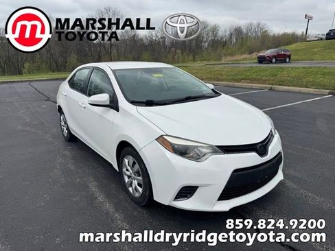 Used 2016 Toyota Corolla LE image 1