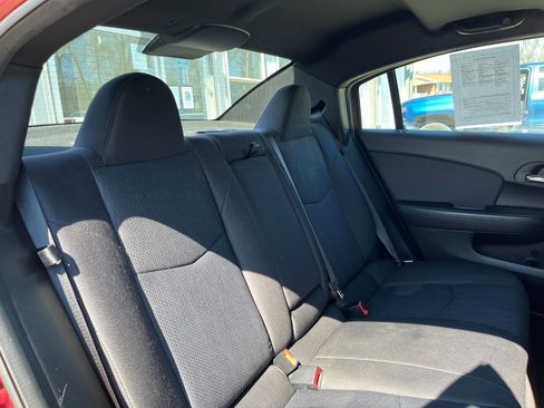 Used 2013 Chrysler 200 Touring w/ Cold Weather Group image 8