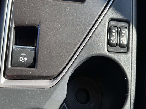 Used 2024 Subaru Impreza 2.0i Sport image 7