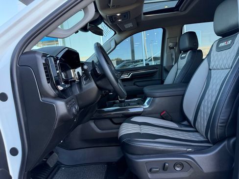 Used 2024 Chevrolet Silverado 1500 RST w/ All Star Edition Plus AWD/4WD image 21