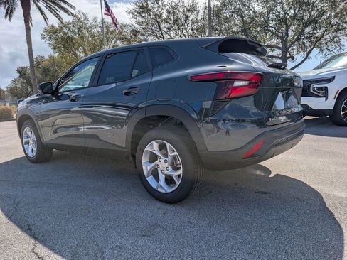 New 2026 Chevrolet Trax LS image 6