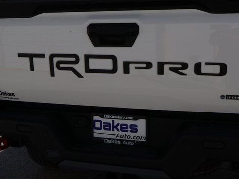 Used 2024 Toyota Tacoma TRD Pro AWD/4WD image 19